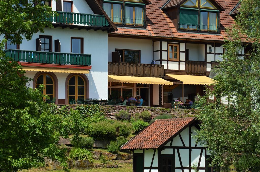 Seehotel Gut Dürnhof Rieneck Exterior foto